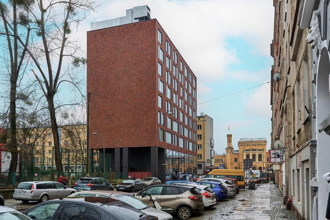 Gwarna Aparthotel City Center Wroclaw By Noclegi Renters ภายนอก รูปภาพ