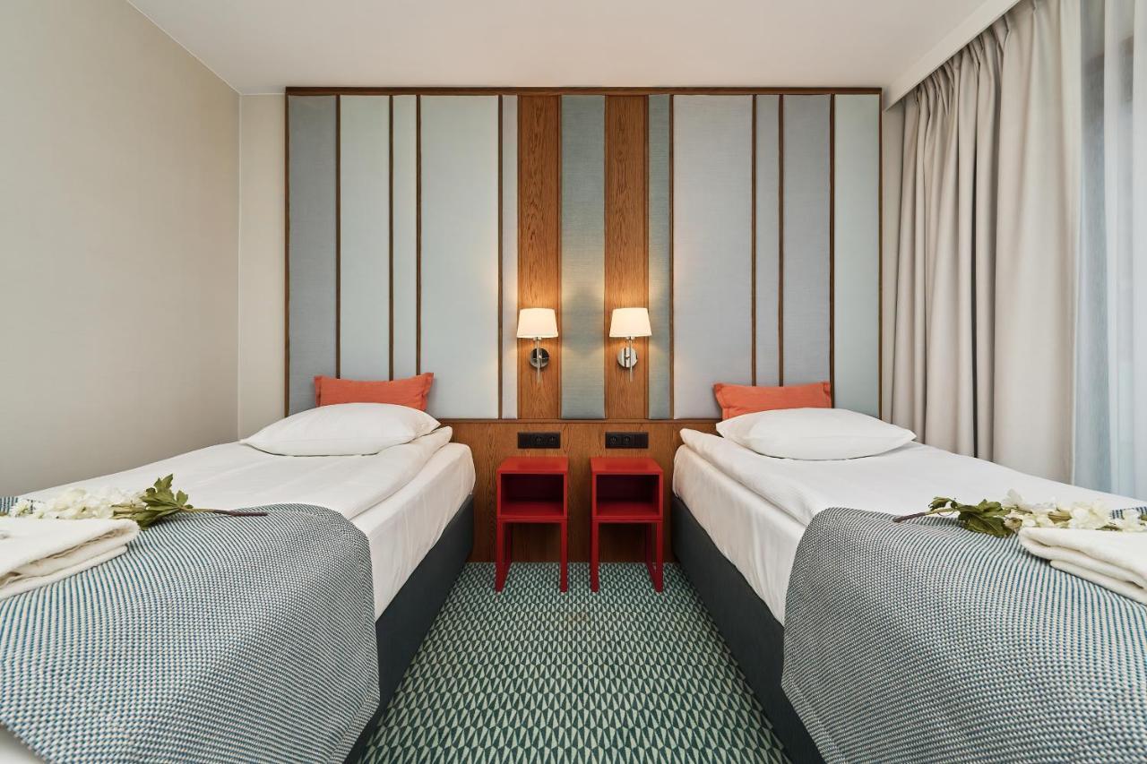 Gwarna Aparthotel City Center Wroclaw By Noclegi Renters ภายนอก รูปภาพ