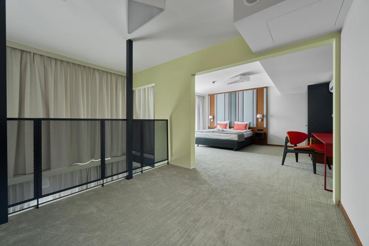 Gwarna Aparthotel City Center Wroclaw By Noclegi Renters ภายนอก รูปภาพ
