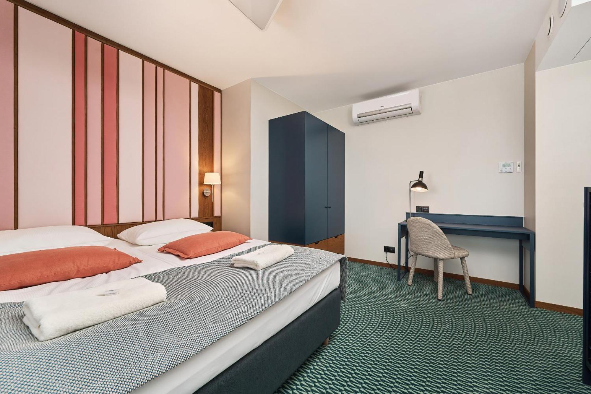 Gwarna Aparthotel City Center Wroclaw By Noclegi Renters ภายนอก รูปภาพ