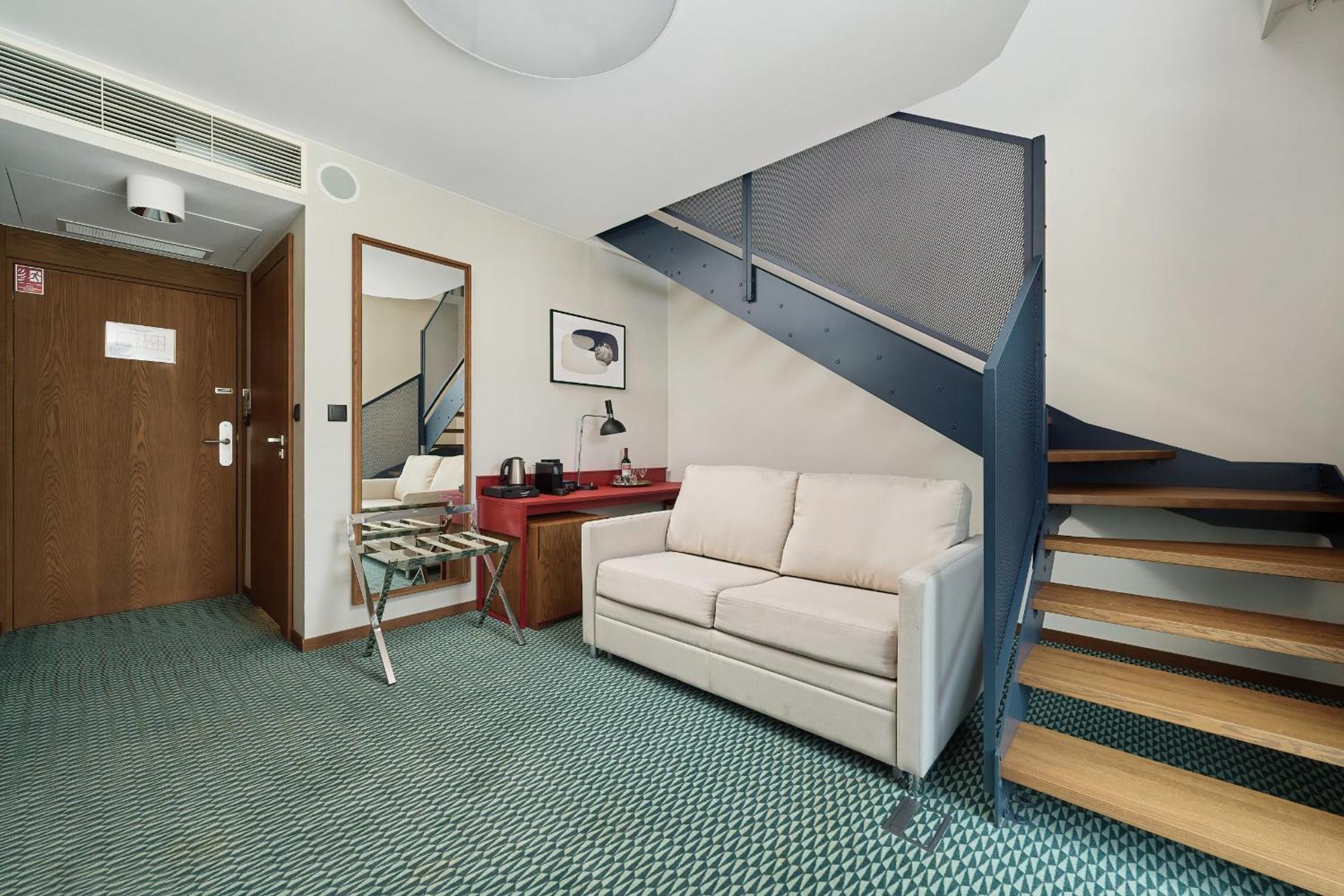 Gwarna Aparthotel City Center Wroclaw By Noclegi Renters ภายนอก รูปภาพ